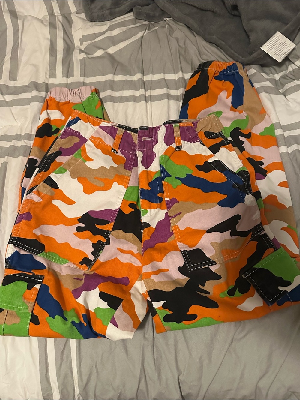 Forever 21 Colorful Camo Cargo Pants (Size XS)
